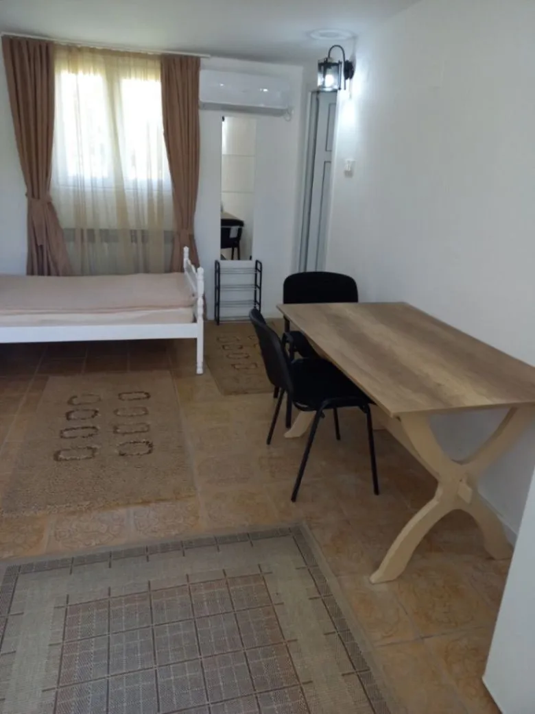 Rent, house, 26m², Donja Gorica, Podgorica