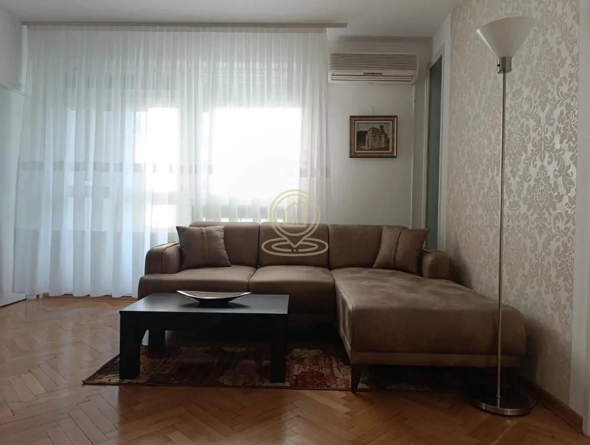 Rent, three bedroom apartment, 80m², Savski Venac, Beograd