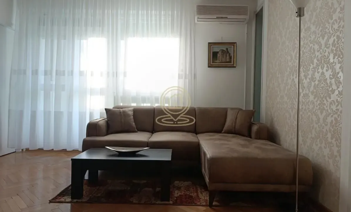 Rent, three bedroom apartment, 80m², Savski Venac, Beograd