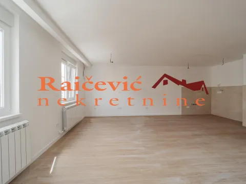 Prodaja, stan, 142m², Dušanovac, Voždovac Sve Podlokacije - image 2