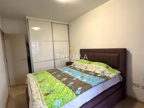 Prodaja, jednosoban stan, 53m², City Kvart, Podgorica - image 7