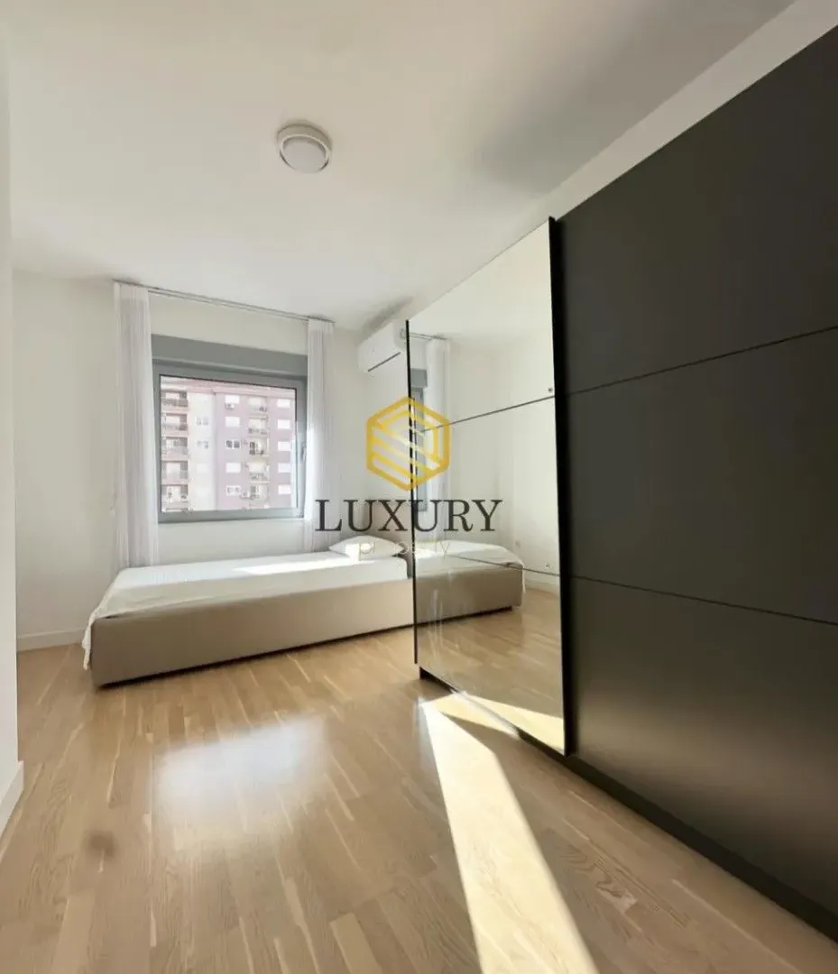 Prodaja, trosoban stan, 95m², Rozino, Budva