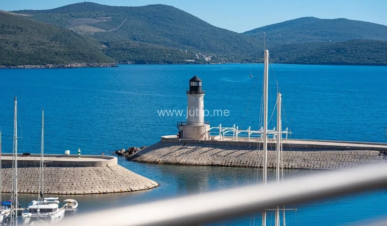 Prodaja, dvosoban stan, 113m², Luštica Bay, Tivat