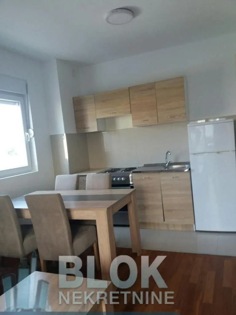 Izdavanje, jednosoban stan, 45m², Zabjelo, Podgorica