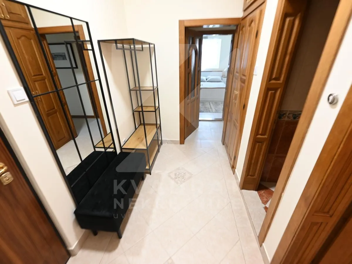 Rent, three bedroom apartment, 115m², Momišići, Podgorica