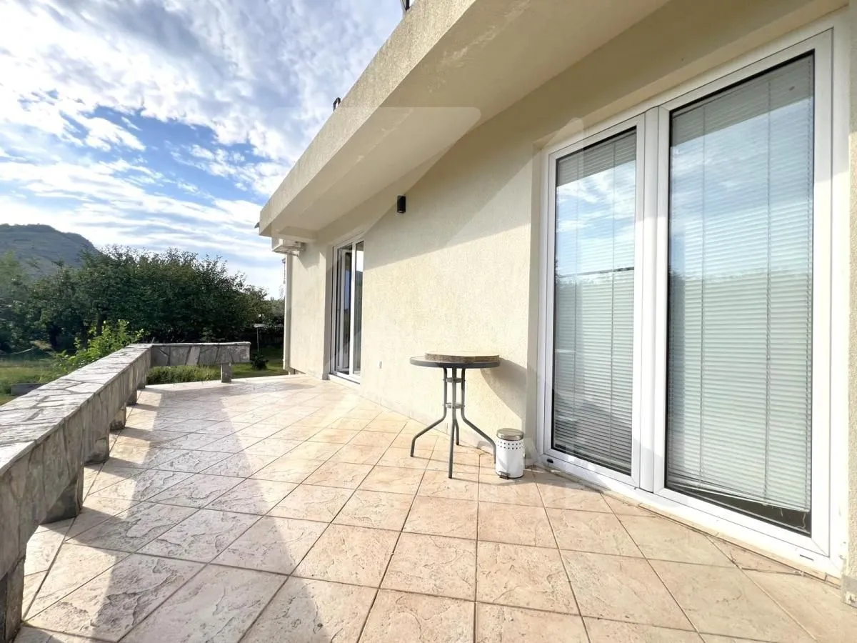 Rent, house, 80m², Gornja Gorica, Podgorica