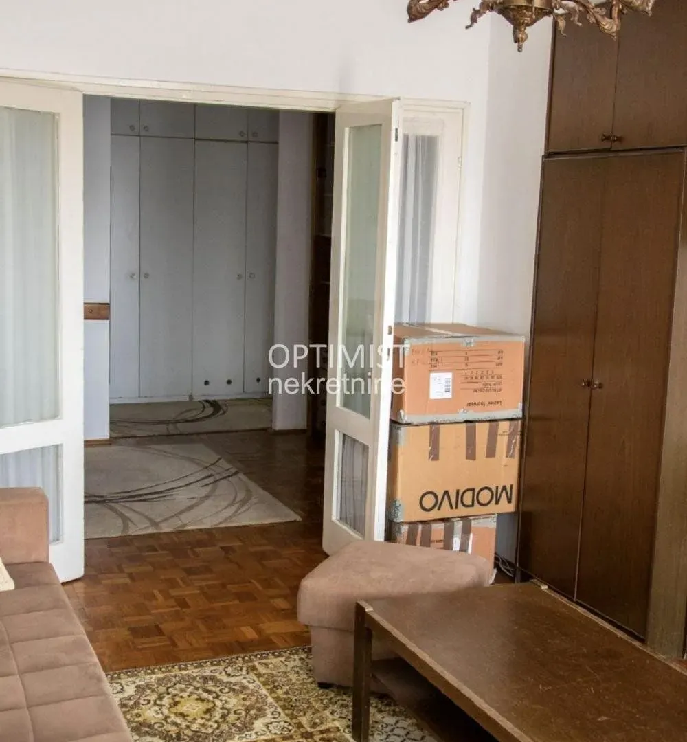 Prodaja, dvosoban stan, 57m², Petlovo Brdo, Beograd