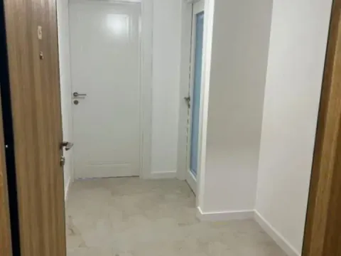 Prodaja, jednosoban stan, 52m², Tološi, Podgorica - image 7