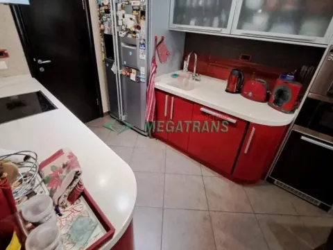 Prodaja, četvorosoban stan, 111m², Grbavica, Novi Sad Sve Podlokacije - image 9