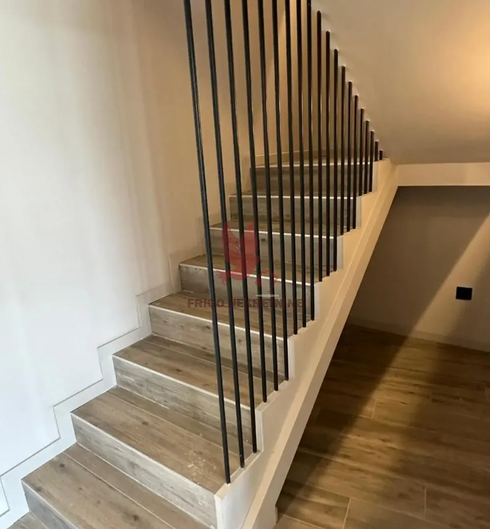 Sale, house, 180m², Kosmaj, Sopot