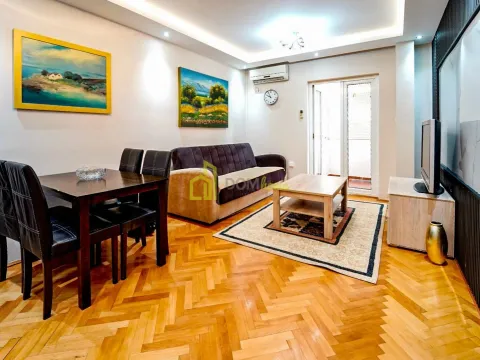 Izdavanje, jednosoban stan, 45m², Preko Morače, Podgorica