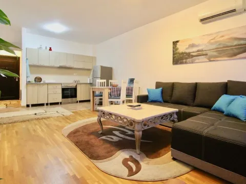 Stan-na-dan, jednosoban stan, 51m², Bar, Crna Gora - image 2