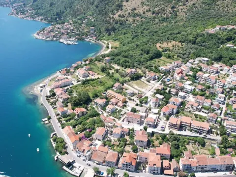 Sale, three bedroom apartment, 115m², Prčanj, Kotor - image 22