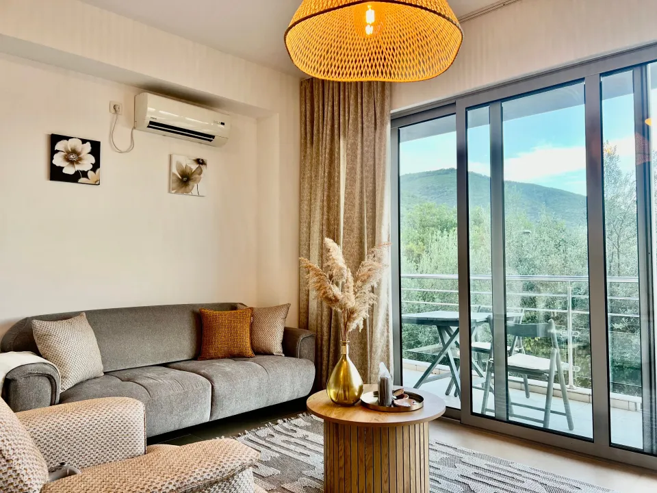 Prodaja, jednosoban stan, 48m², Đenovići, Herceg Novi