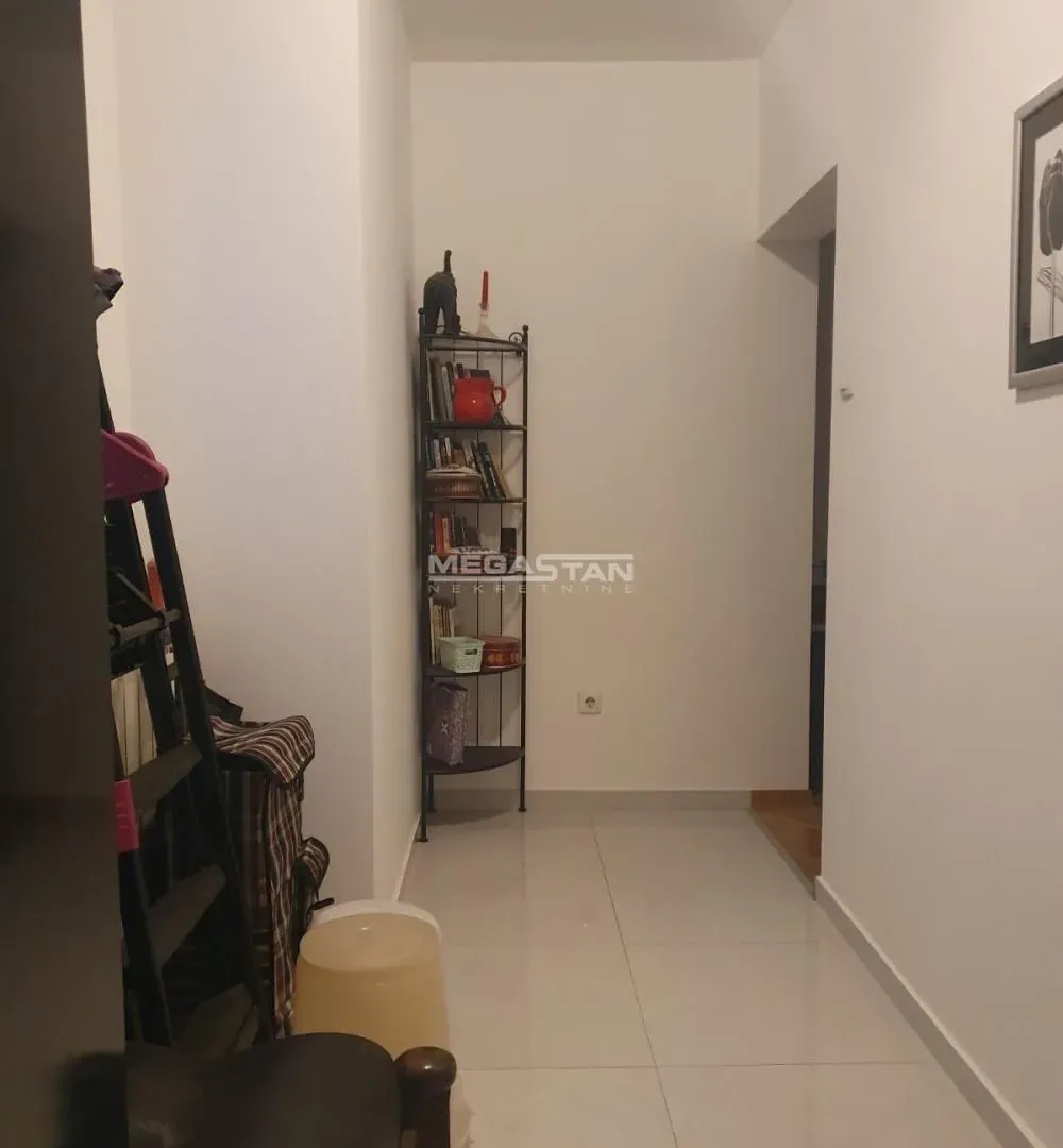 Sale, three bedroom apartment, 76m², Vračar Sve Podlokacije, Beograd