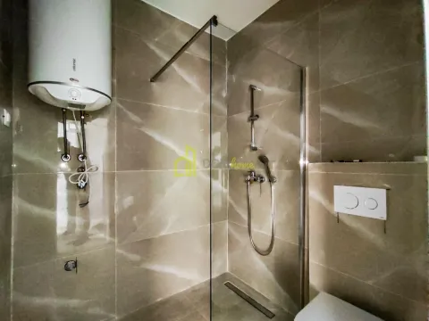 Prodaja, dvosoban stan, 77m², Zabjelo, Podgorica - image 9