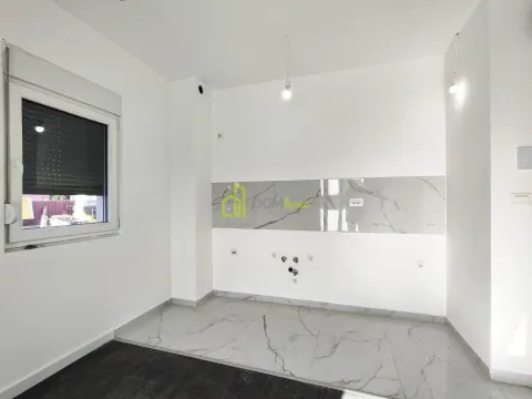 Rent, apartment, 27m², Podgorica, Crna Gora - image 4