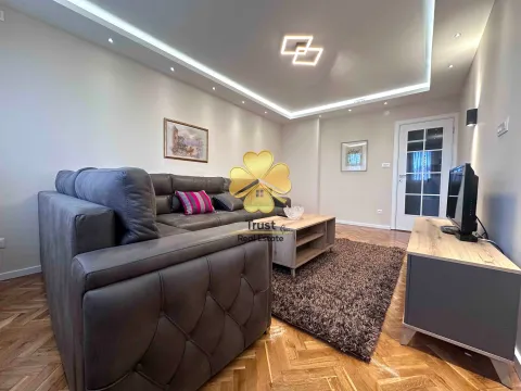 Izdavanje, jednosoban stan, 62m², Preko Morače, Podgorica - image 2