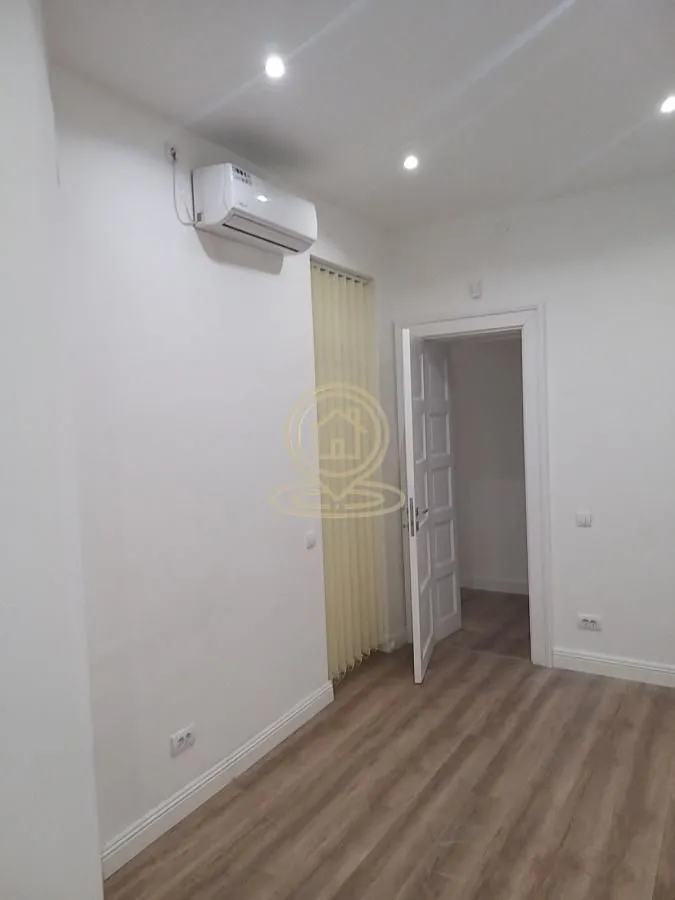 Rent, office space, 130m², Vračar Hram, Vračar Sve Podlokacije