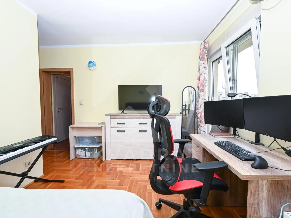 Prodaja, jednosoban stan, 46m², Momišići, Podgorica