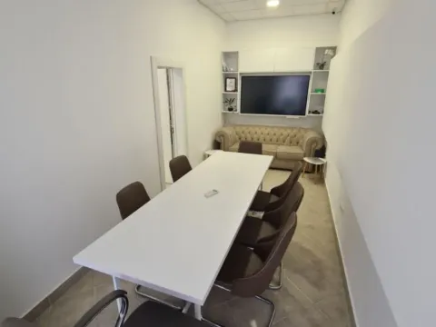 Sale, office space, 98m², Stari Aerodrom, Podgorica - image 7
