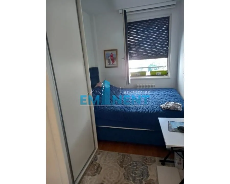 Rent, two bedroom apartment, 40m², Uciteljsko Naselje, Zvezdara Sve Podlokacije