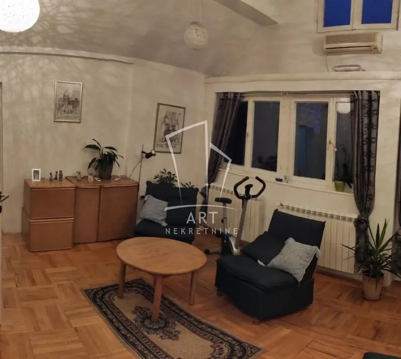 Prodaja, kuća, 120m², Savski Venac, Beograd