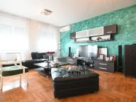 Prodaja, trosoban stan, 185m², Stari Aerodrom, Podgorica - image 1