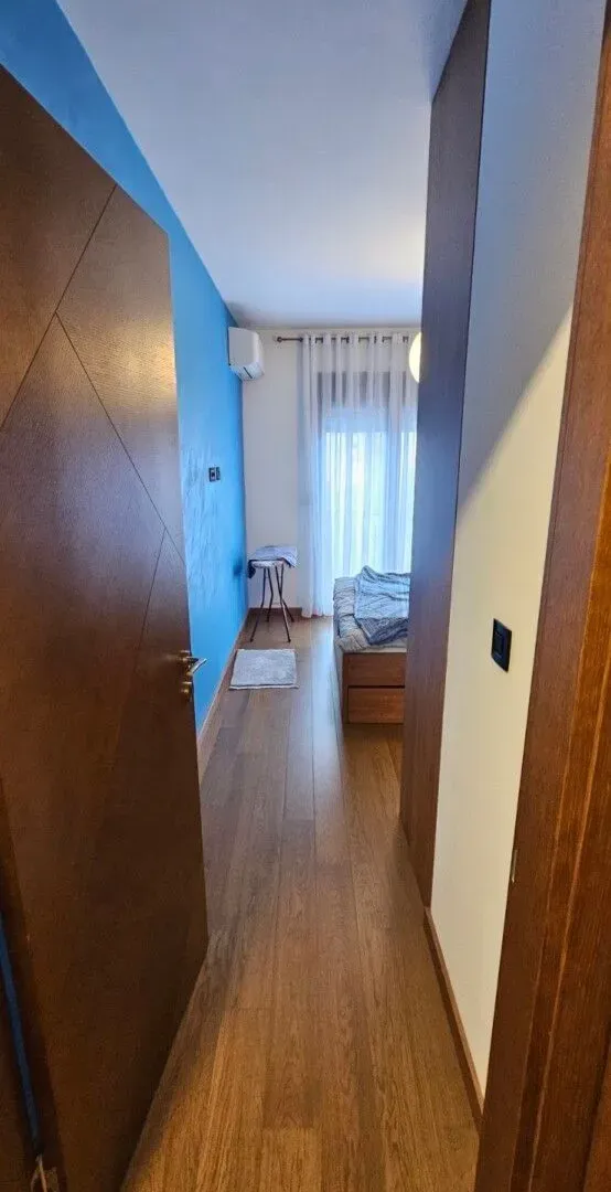 Izdavanje, jednosoban stan, 48m², Ljubović, Podgorica