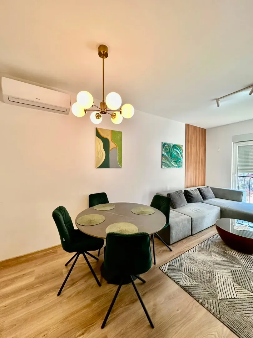 Rent, one bedroom apartment, 43m², Boreti, Budva