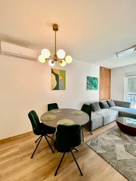 Rent, one bedroom apartment, 43m², Boreti, Budva - image 7