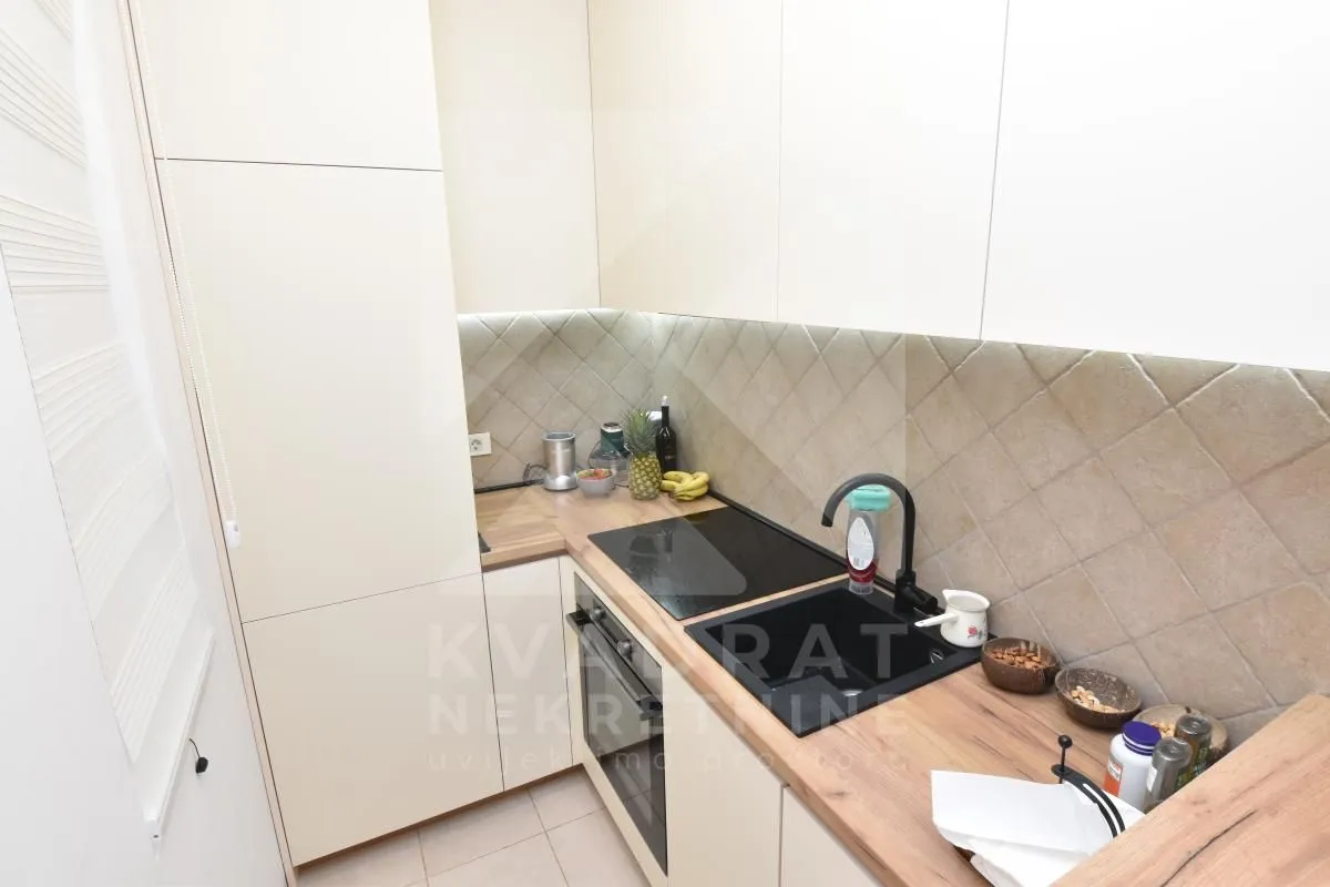Prodaja, garsonjera, 25m², Zabjelo, Podgorica