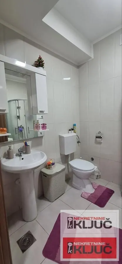 Prodaja, dvosoban stan, 50m², Nova Detelinara, Novi Sad Sve Podlokacije