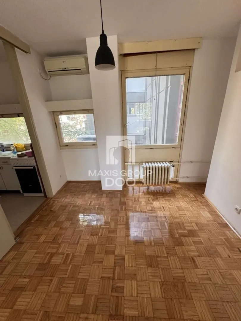 Rent, three bedroom apartment, 73m², Novi Beograd Blok 23, Novi Beograd Sve Podlokacije
