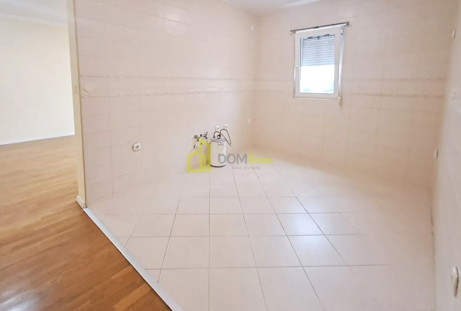 Izdavanje, dvosoban stan, 75m², Čeluga, Bar
