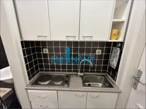 Izdavanje, poslovni prostor, 40m², Stari Grad, Beograd - image 5