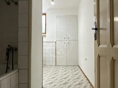 Izdavanje, trosoban stan, 103m², Zemun Centar, Zemun Sve Podlokacije - image 13