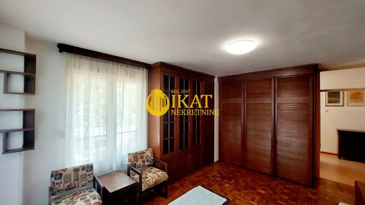 Izdavanje, trosoban stan, 69m², Novi Beograd Sve Podlokacije, Beograd