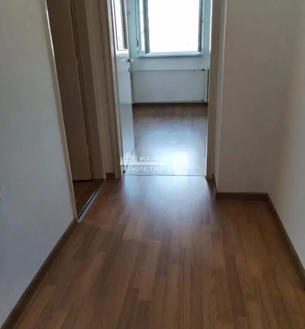 Prodaja, dvosoban stan, 34m², Novi Beograd Blok 2, Novi Beograd Sve Podlokacije