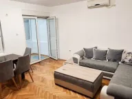Izdavanje, dvosoban stan, 70m², Tološi, Podgorica - image 1