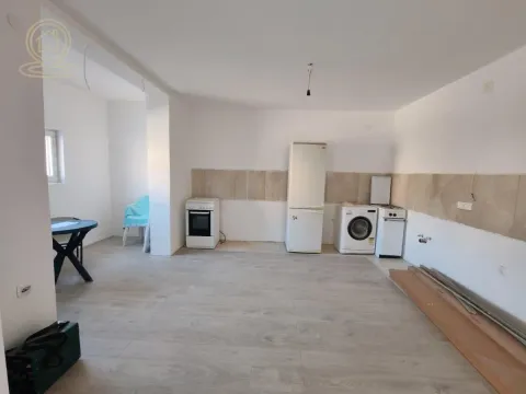 Sale, three bedroom apartment, 98m², Čalije, Niš - image 2