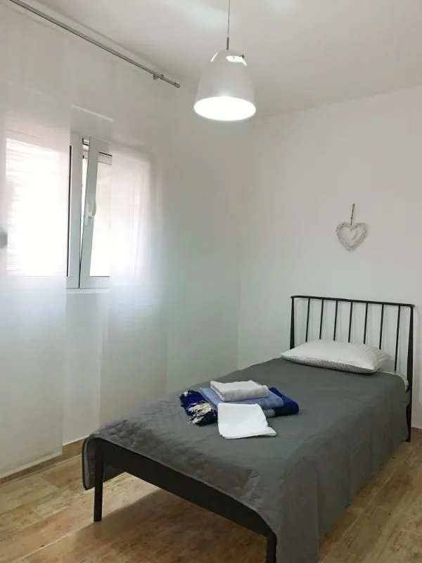 Prodaja, kuća, 92m², Sutomore, Bar