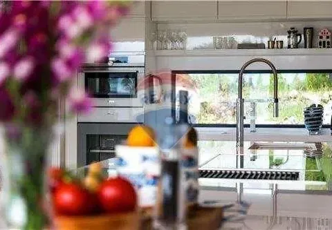 Izdavanje, kuća, 234m², Masline, Podgorica - image 18