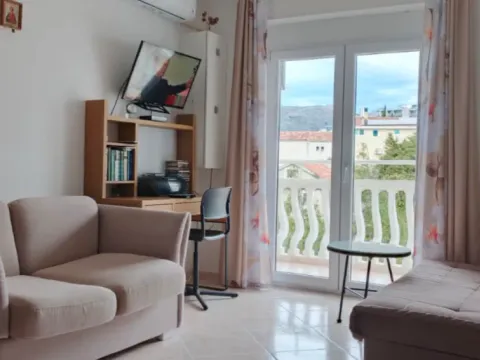 Sale, three bedroom apartment, 63m², Rafailovići, Budva - image 11