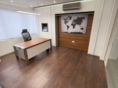 Izdavanje, poslovni prostor, 80m², Preko Morače, Podgorica