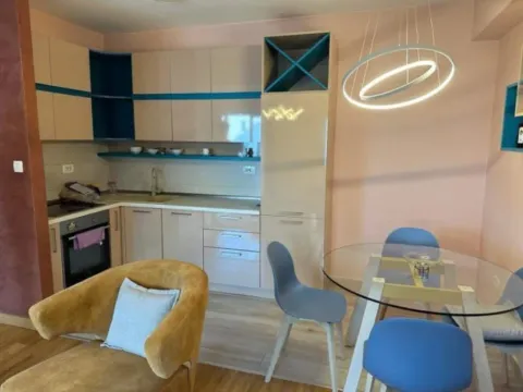 Izdavanje, jednosoban stan, 50m², Zabjelo, Podgorica