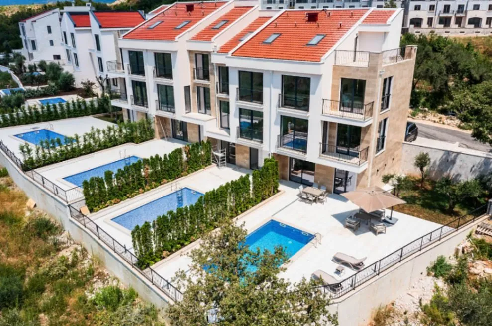 Sale, house, 223m², Reževići, Budva