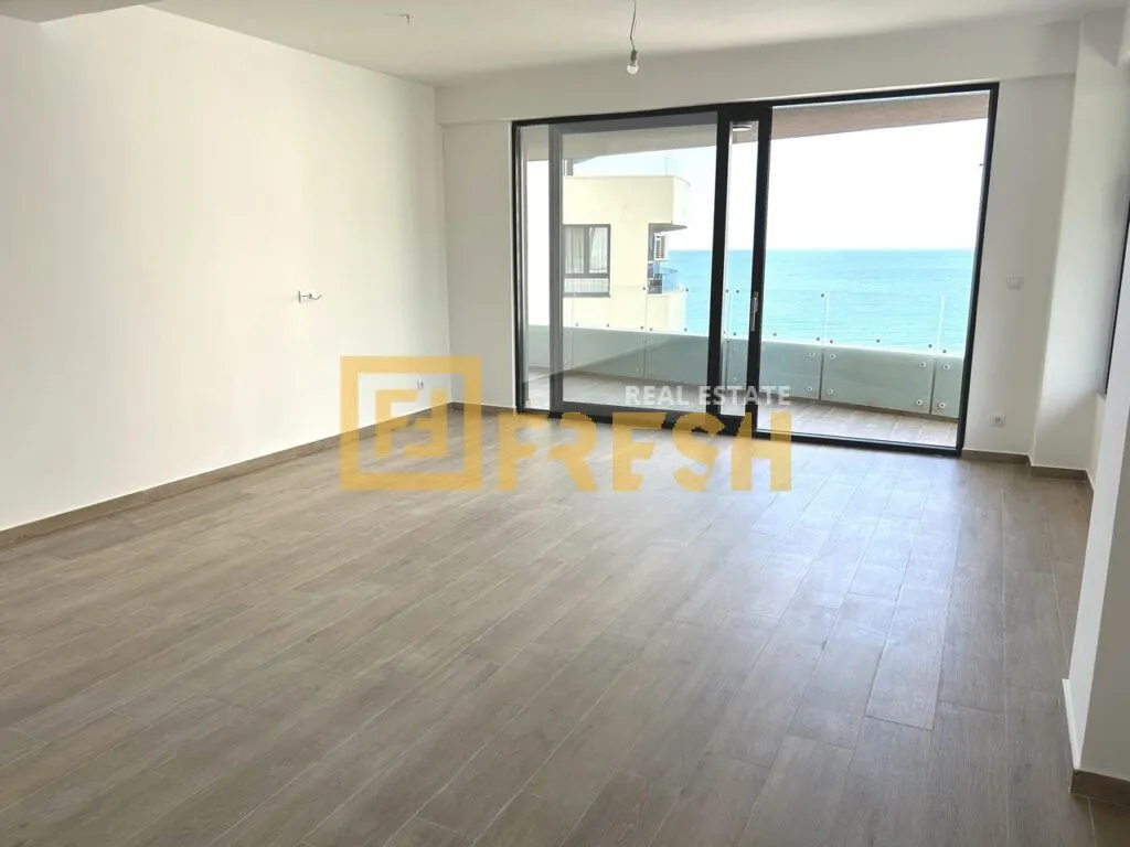 Prodaja, dvosoban stan, 70m², Rafailovići, Budva