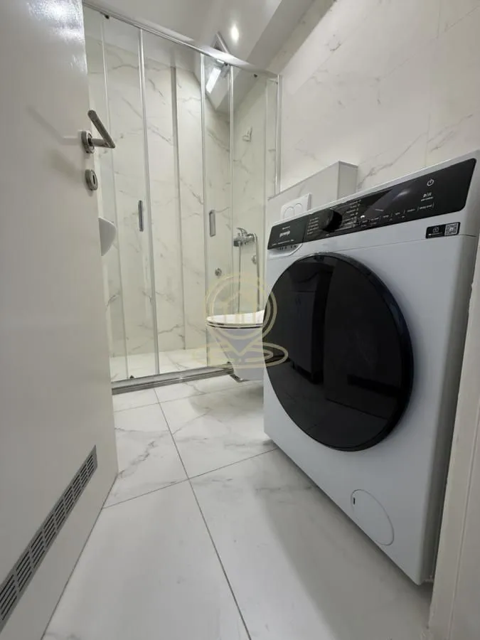 Izdavanje, jednosoban stan, 35m², Centar, Kragujevac
