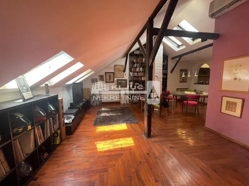 Prodaja, dvosoban stan, 113m², Vračar Sve Podlokacije, Beograd